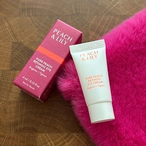 3 for $15/Peach & Lily Pure Peach Retinoic Eye Cream